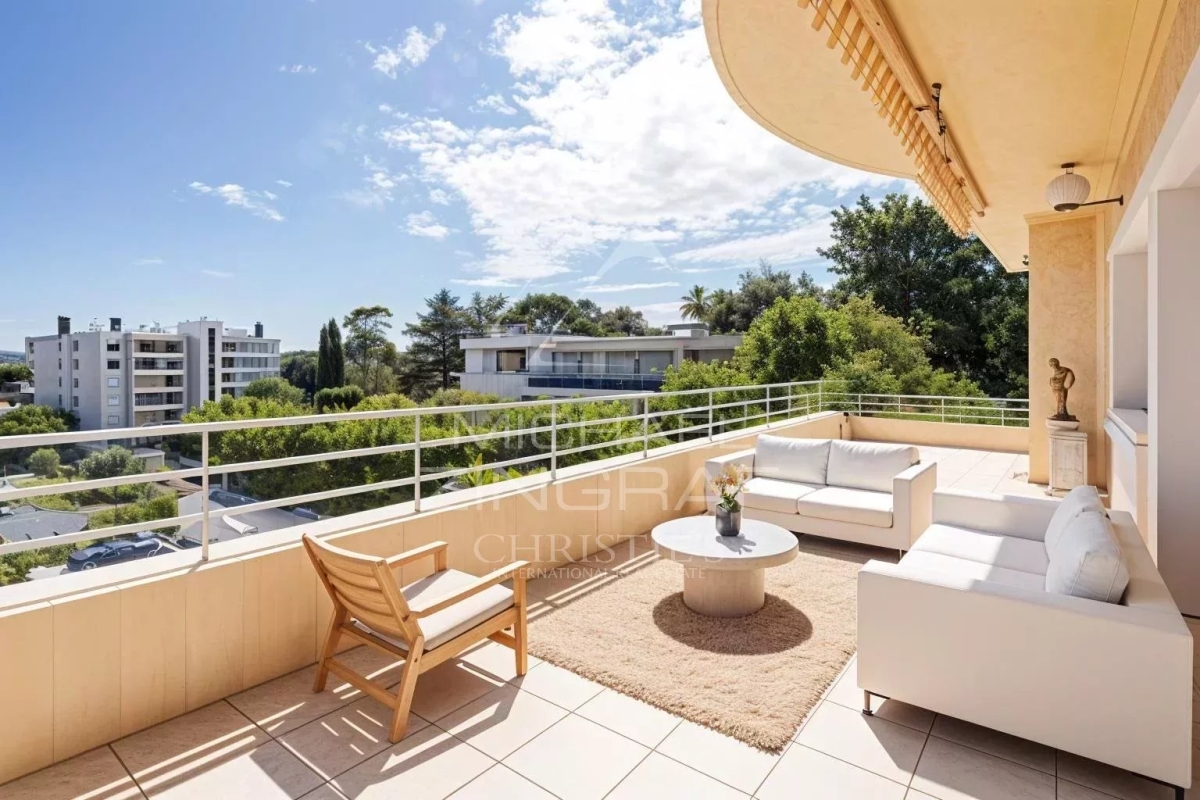 Appartement de luxe à vendre à Cannes, 1 050 000 €, Photo 1