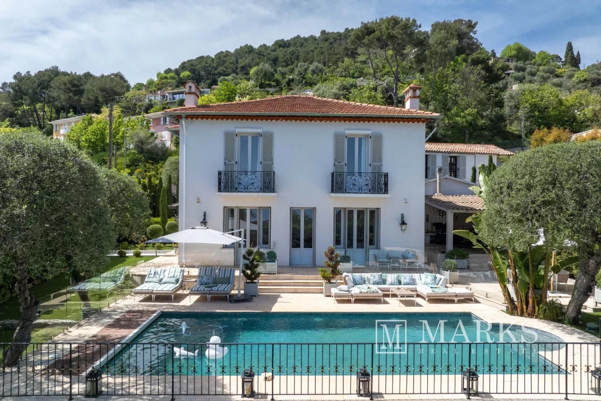 Luxury House for sale in Èze, 3 900 000 €, Photo 2