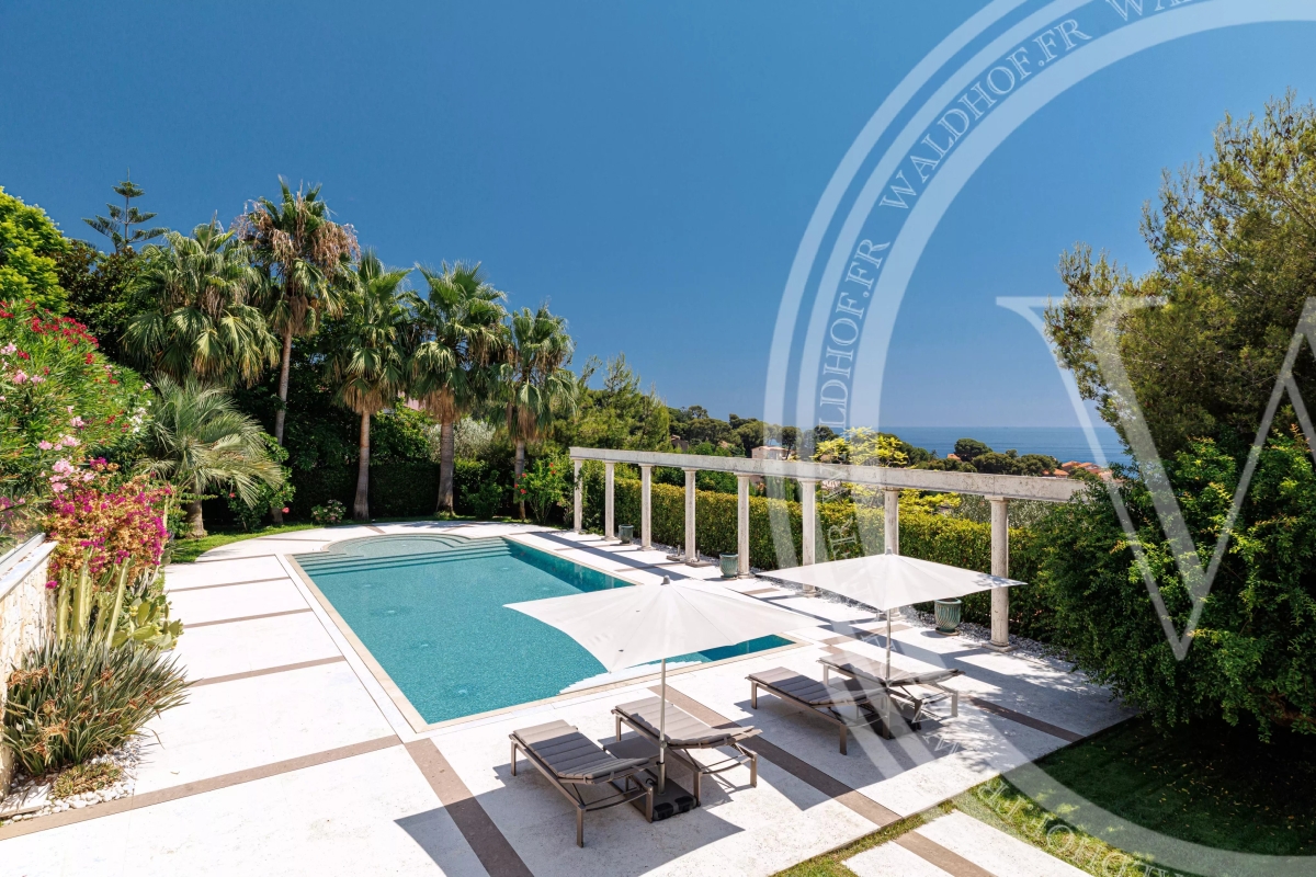Maison de luxe à vendre à Cap-d'Ail, 15 800 000 €, Photo 1