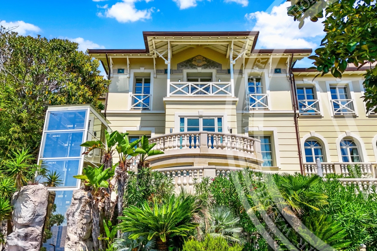 Luxury House for sale in Roquebrune-Cap-Martin, 13 900 000 €, Photo 2
