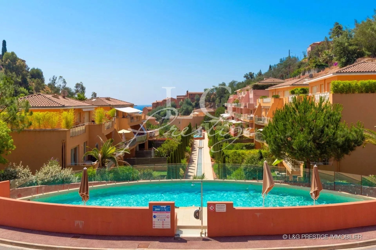 Appartement de luxe à vendre à Théoule-sur-Mer, 330 000 €, Photo 3