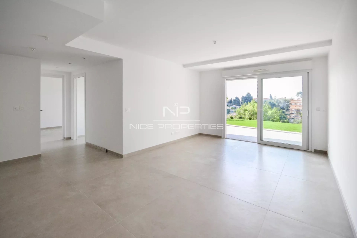Luxury Apartment for sale in Roquebrune-Cap-Martin, 595 000 €, Photo 3
