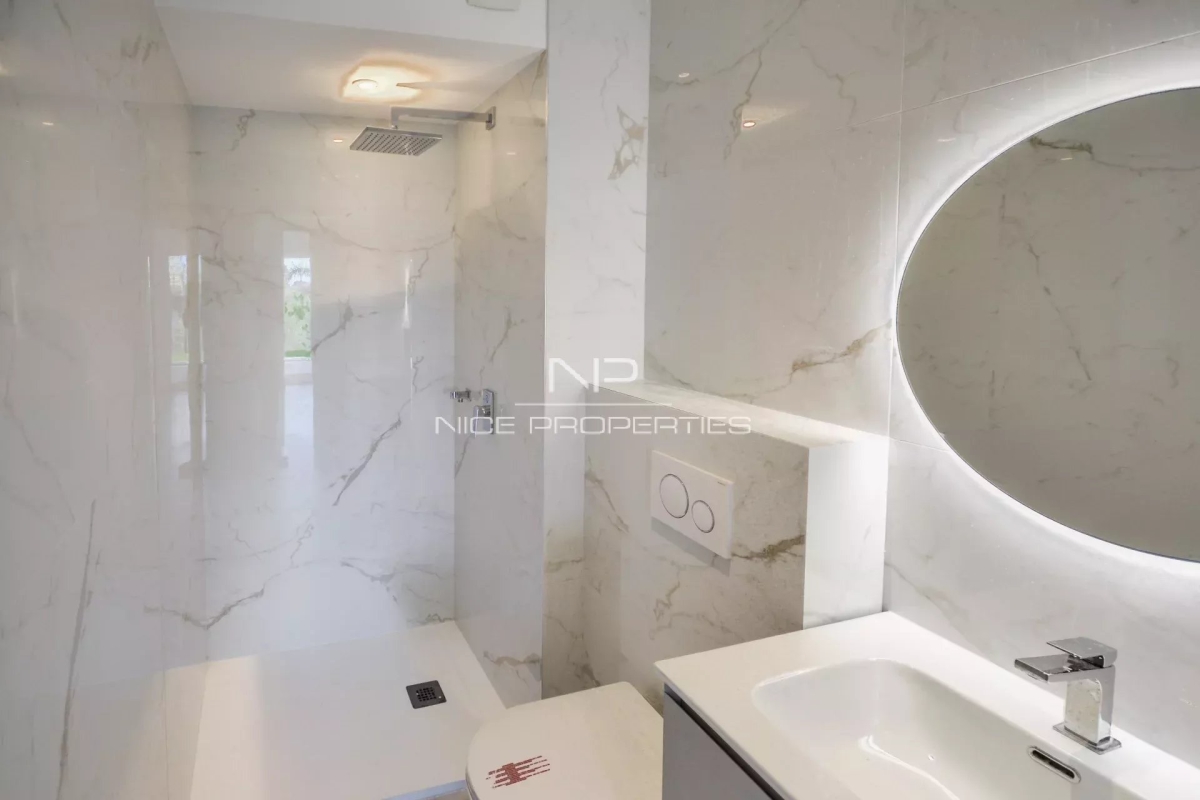 Luxury Apartment for sale in Roquebrune-Cap-Martin, 595 000 €, Photo 6