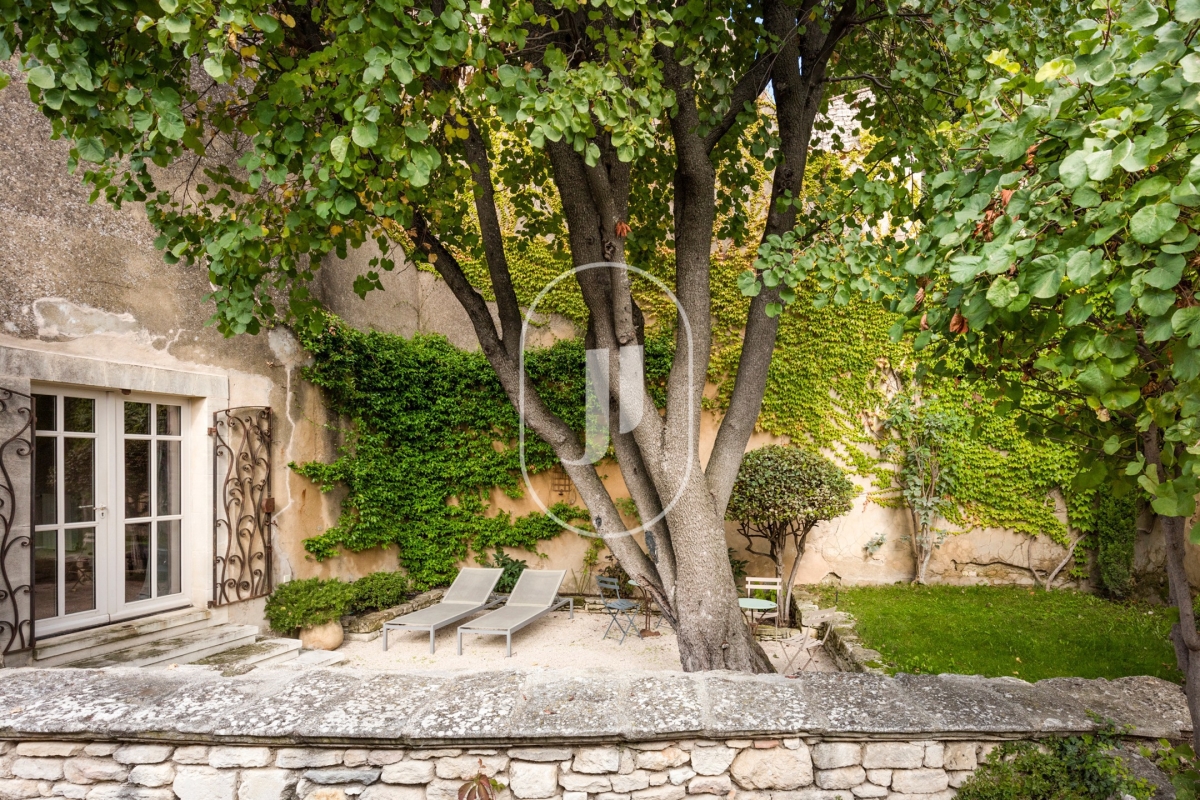 Maison de luxe à vendre à Bonnieux, 775 000 €, Photo 2