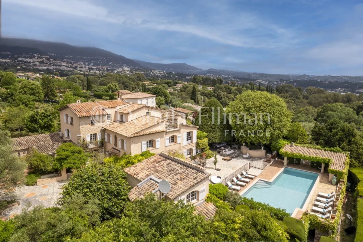 Luxury House for sale in Grasse, 3 850 000 €, Photo 2