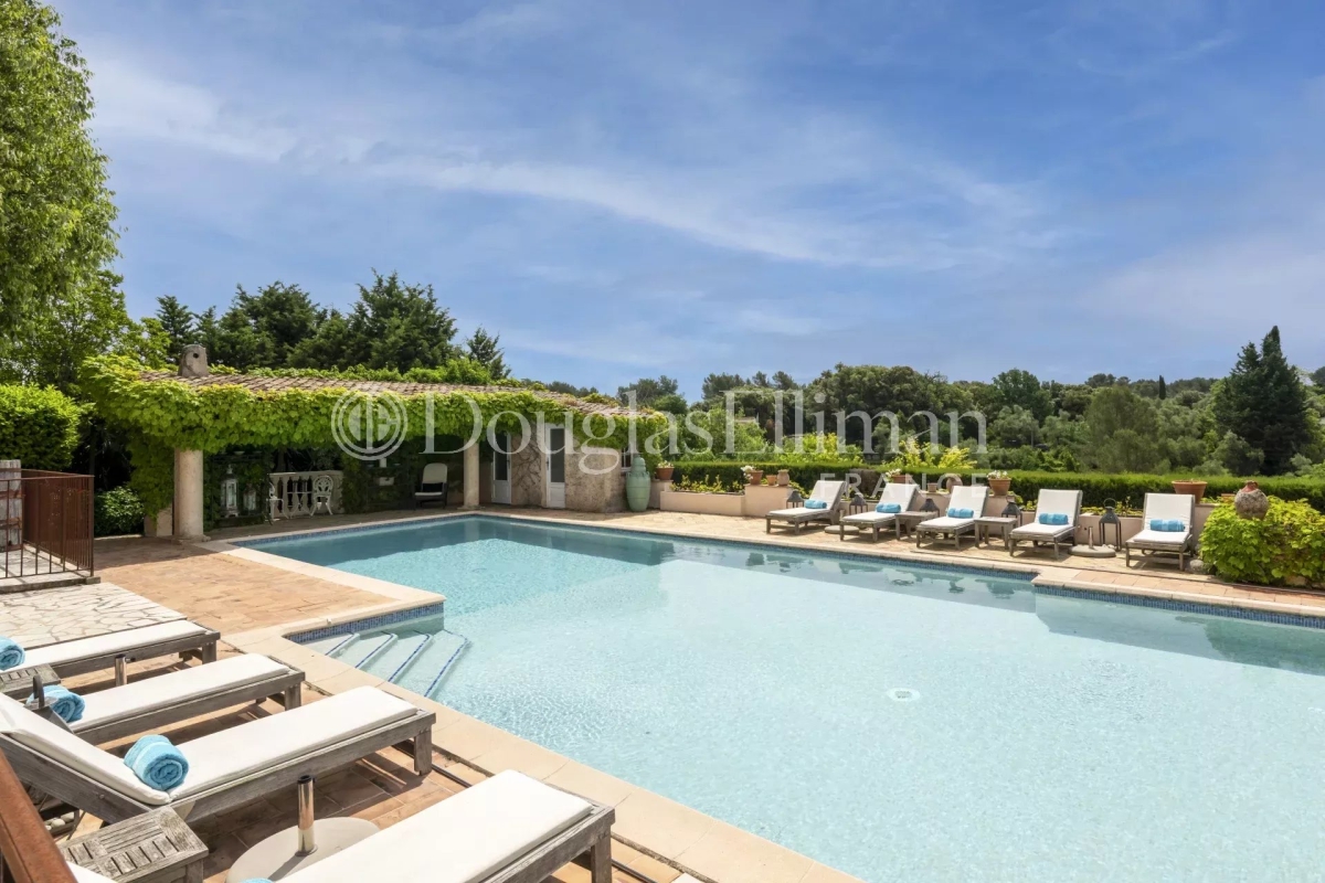 Luxury House for sale in Grasse, 3 850 000 €, Photo 3
