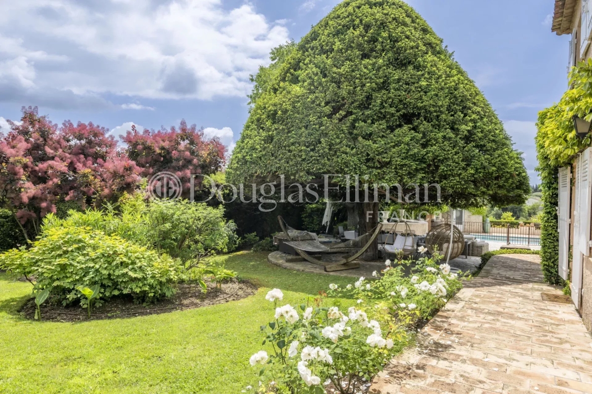 Luxury House for sale in Grasse, 3 850 000 €, Photo 5