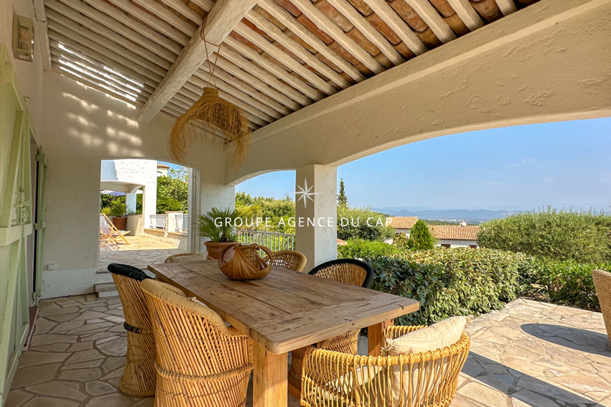 Maison de luxe à vendre à Saint-Aygulf, 1 349 000 €, Photo 6