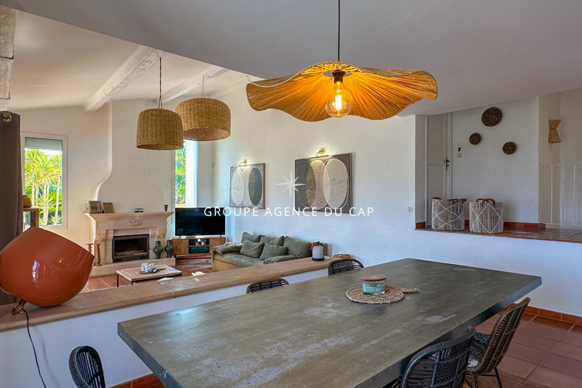 Maison de luxe à vendre à Saint-Aygulf, 1 349 000 €, Photo 7