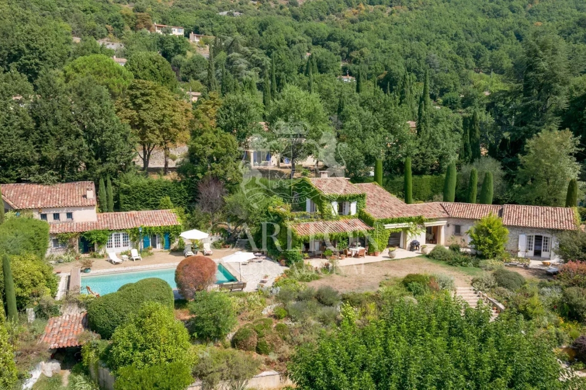 Luxury House for sale in Saint-Vallier-de-Thiey, 980 000 €, Photo 1