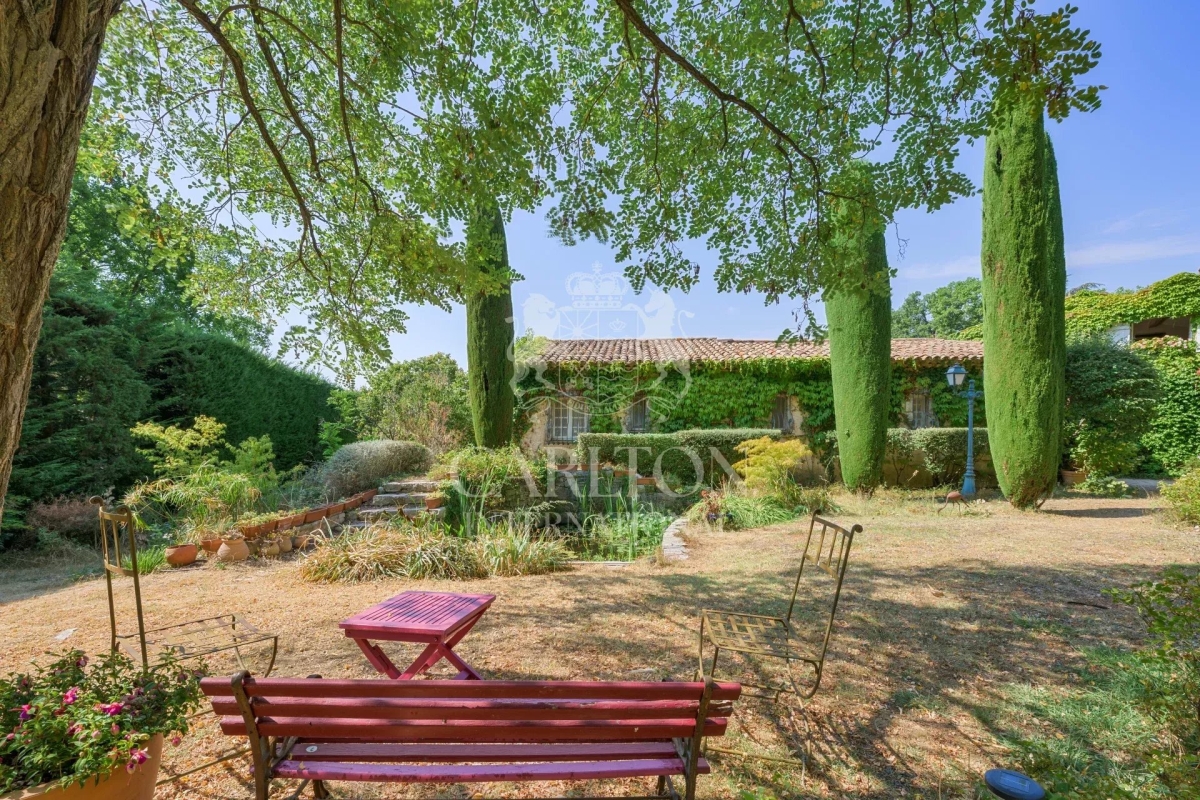 Luxury House for sale in Saint-Vallier-de-Thiey, 980 000 €, Photo 3