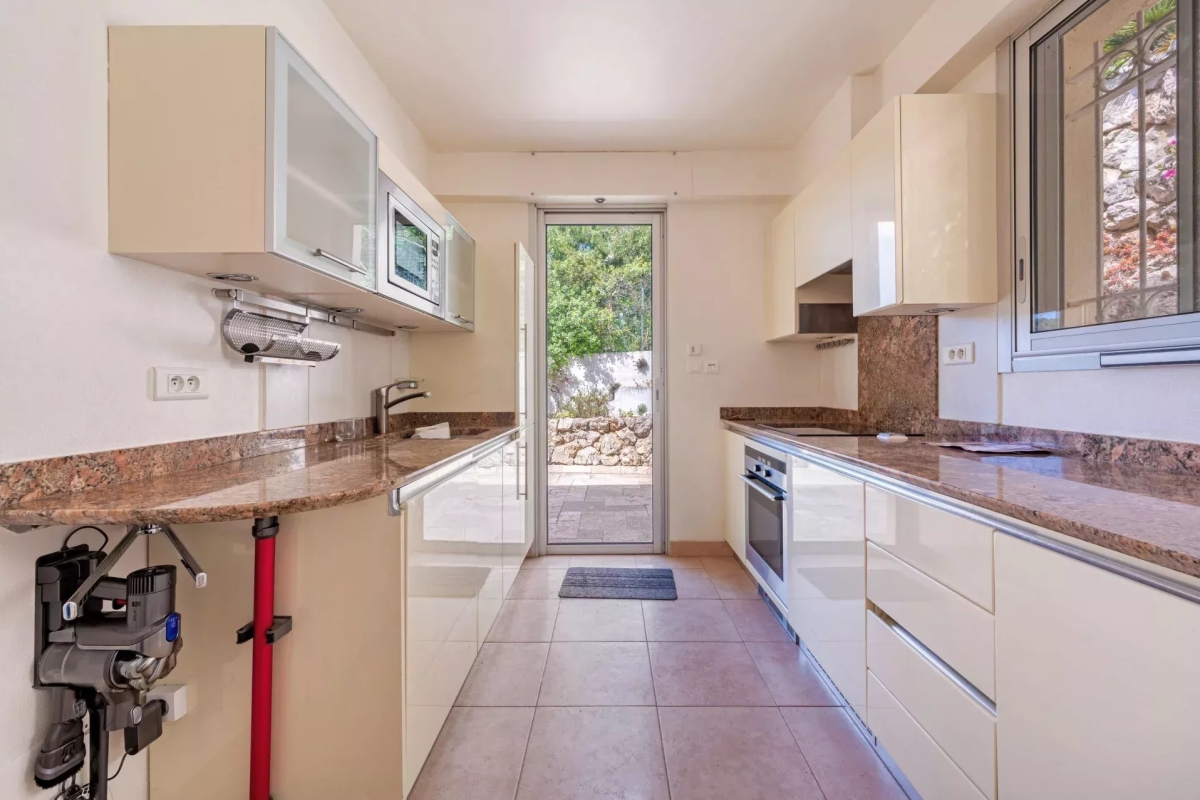 Maison de luxe à vendre à Èze, 1 490 000 €, Photo 6