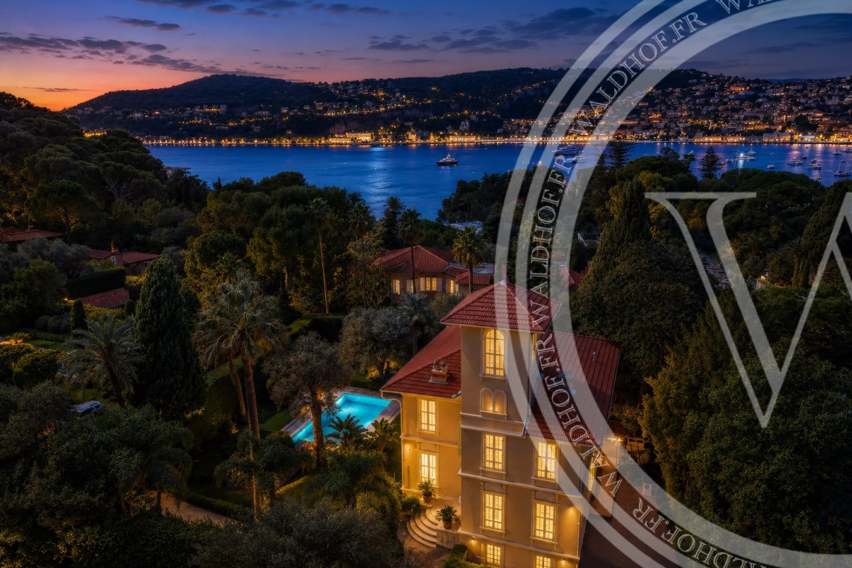 Maison de luxe à vendre à Saint-Jean-Cap-Ferrat, 13 900 000 €, Photo 1