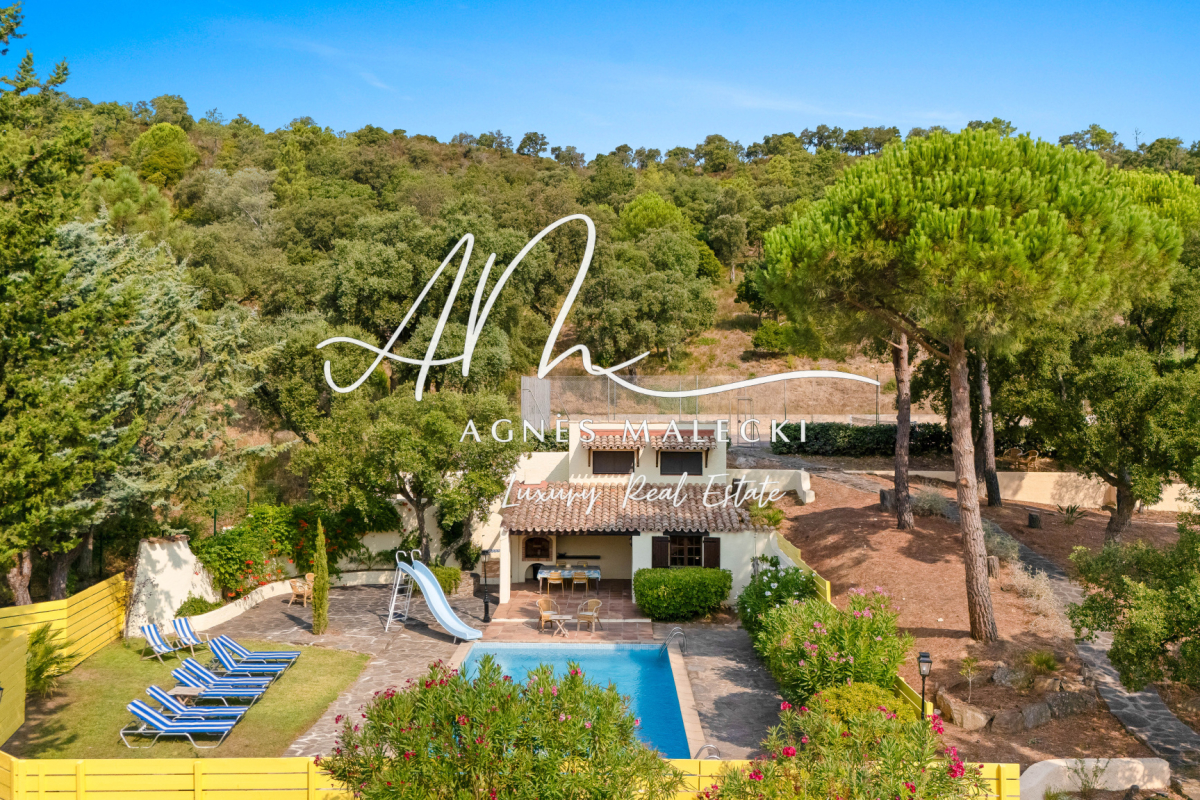 Maison de luxe à vendre à Bormes-les-Mimosas, 1 350 000 €, Photo 1