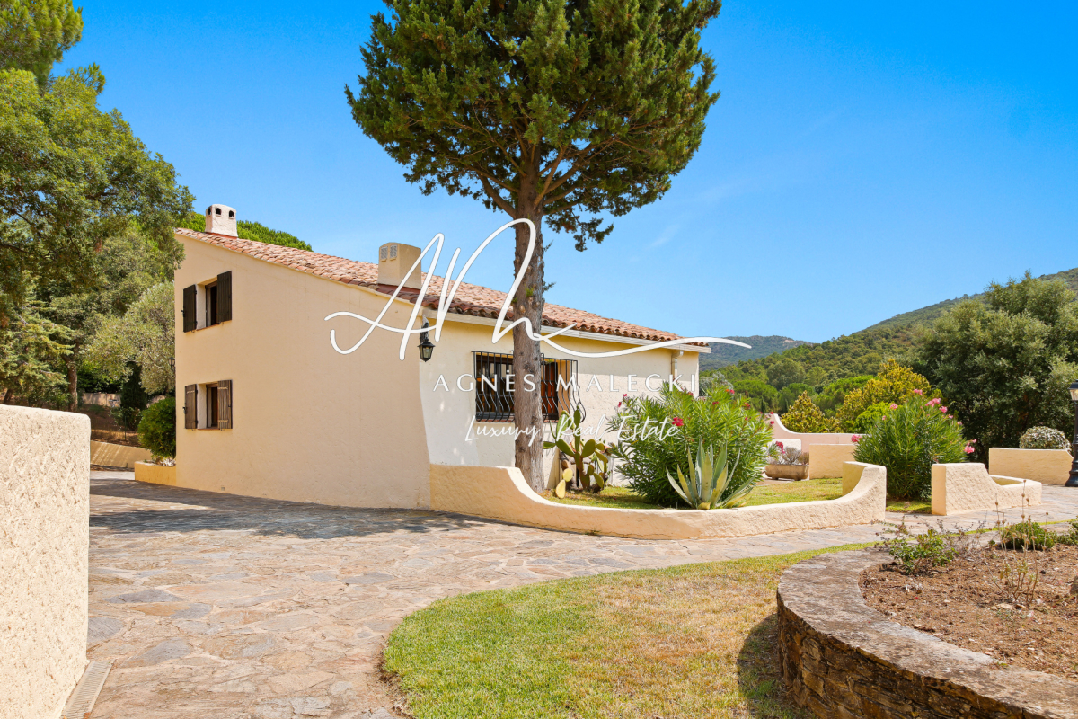 Maison de luxe à vendre à Bormes-les-Mimosas, 1 350 000 €, Photo 5