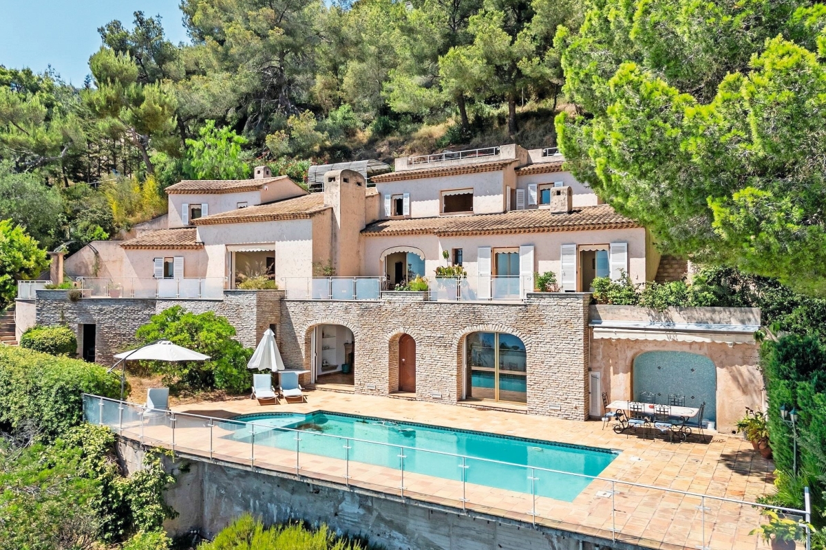 Maison de luxe à vendre à Roquebrune-Cap-Martin, 3 500 000 €, Photo 1