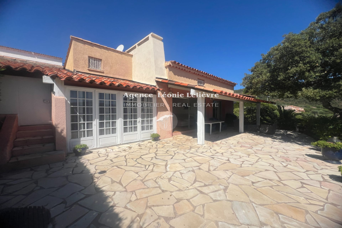 Luxury House for sale in Les Issambres, 645 000 €, Photo 3