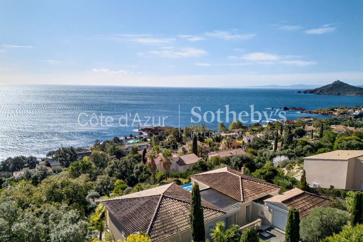Luxury House for sale in Anthéor, 2 680 000 €, Photo 3