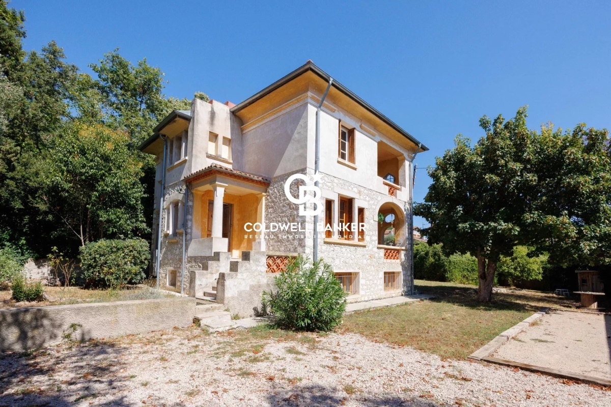 Luxury House for sale in Vence, 890 000 €, Photo 1