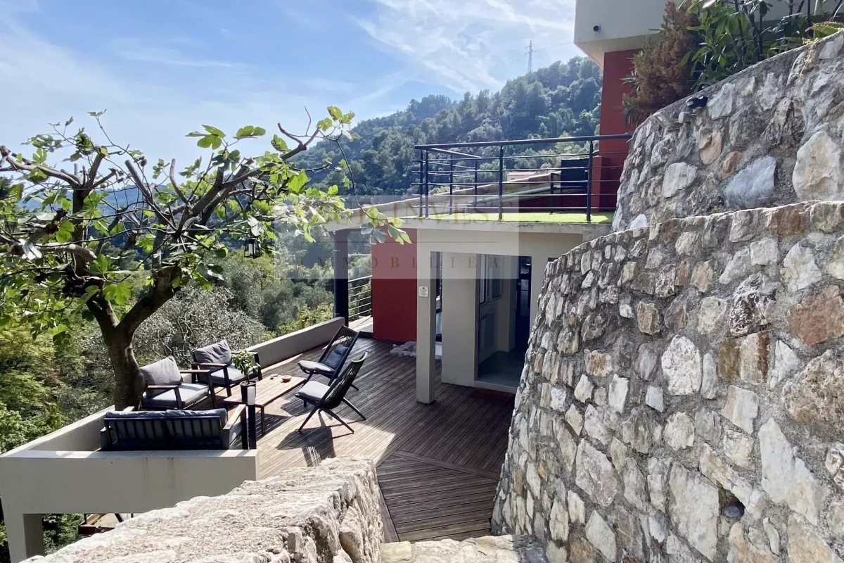 Maison de luxe à vendre à Menton, 995 000 €, Photo 1