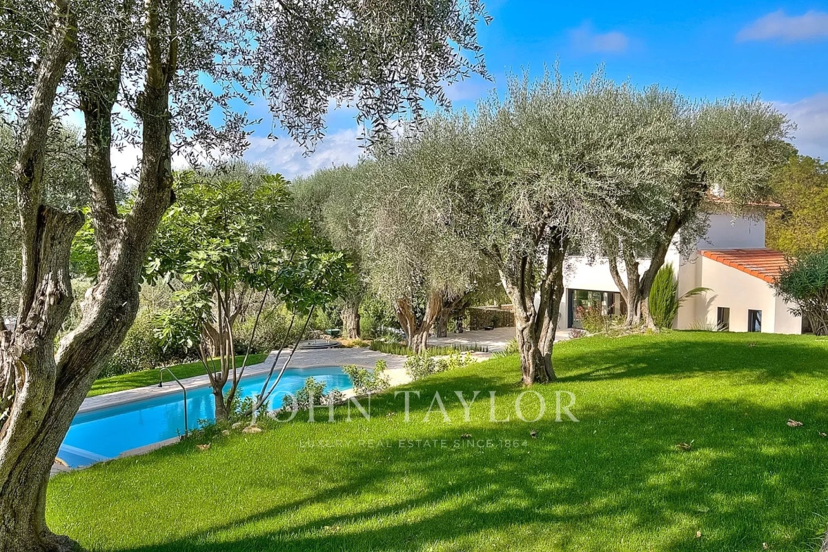 Maison de luxe à vendre à Mougins, 2 200 000 €, Photo 1