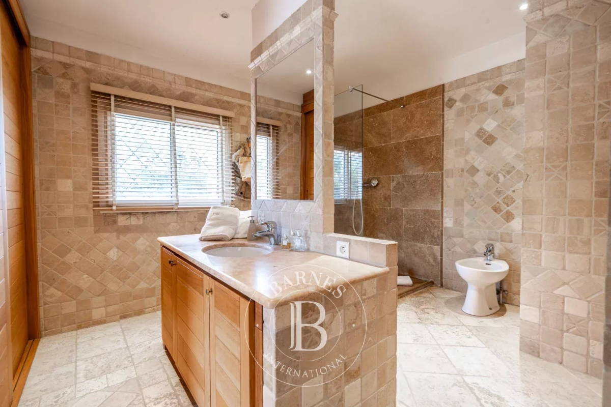 Luxury House for sale in Les Issambres, 2 850 000 €, Photo 3