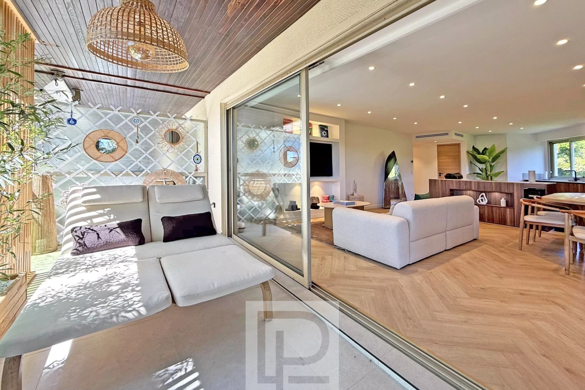 Appartement de luxe à vendre à Cannes, 850 000 €, Photo 1