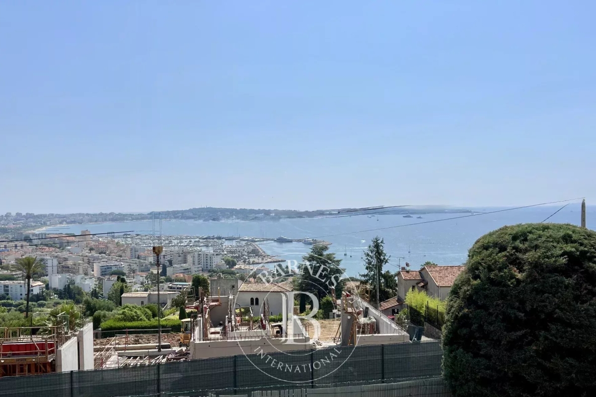 Maison de luxe à vendre à Cannes, 810 000 €, Photo 1