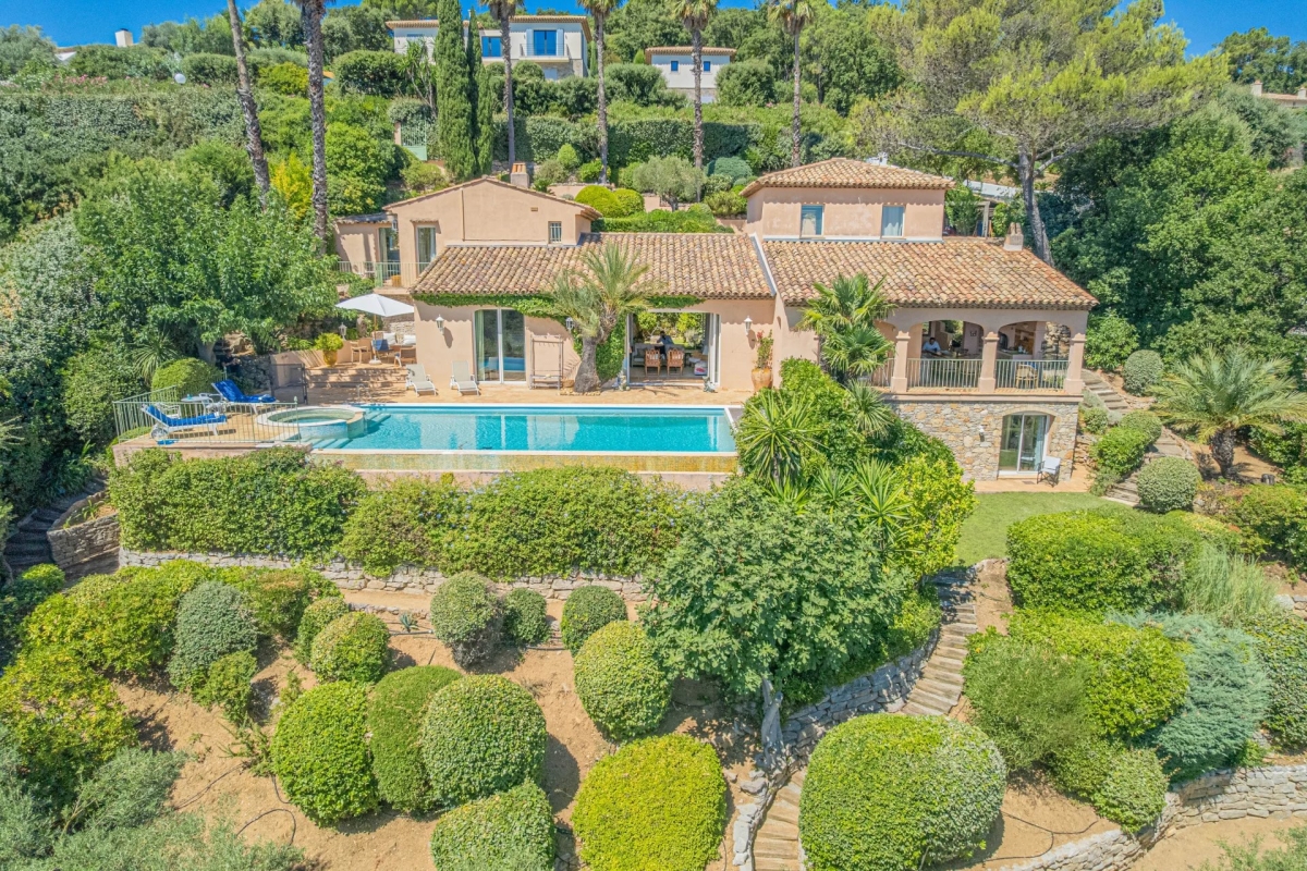 Luxury House for sale in Grimaud, 2 650 000 €, Photo 1