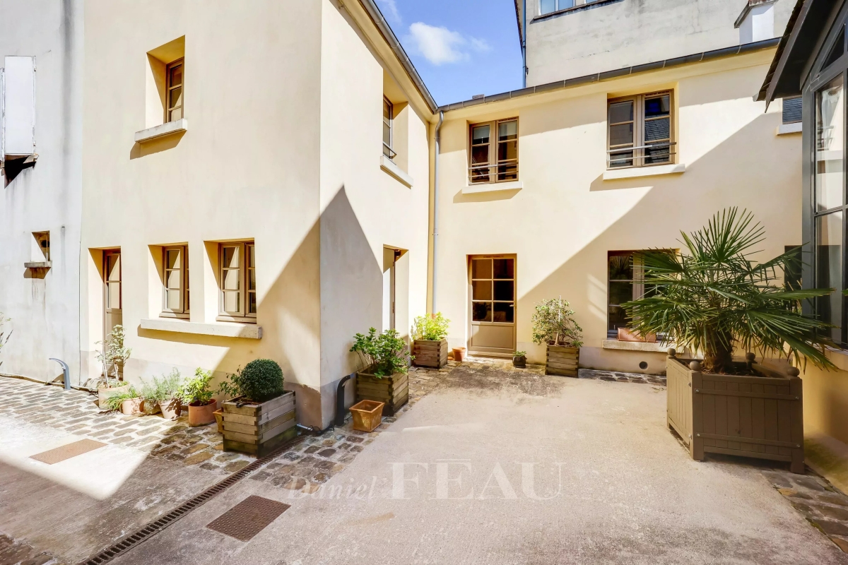 Maison de luxe à vendre à Versailles, 950 000 €, Photo 3