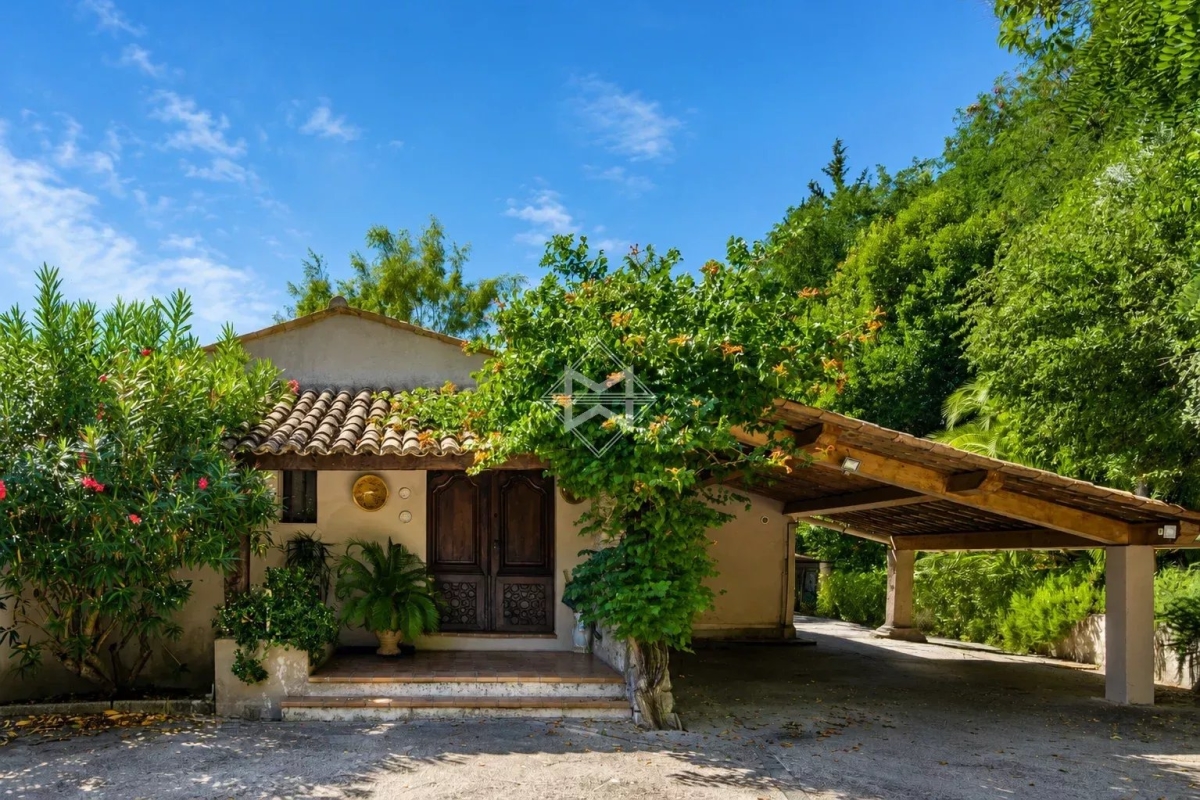 Luxury House for sale in Saint-Paul-de-Vence, 1 590 000 €, Photo 5