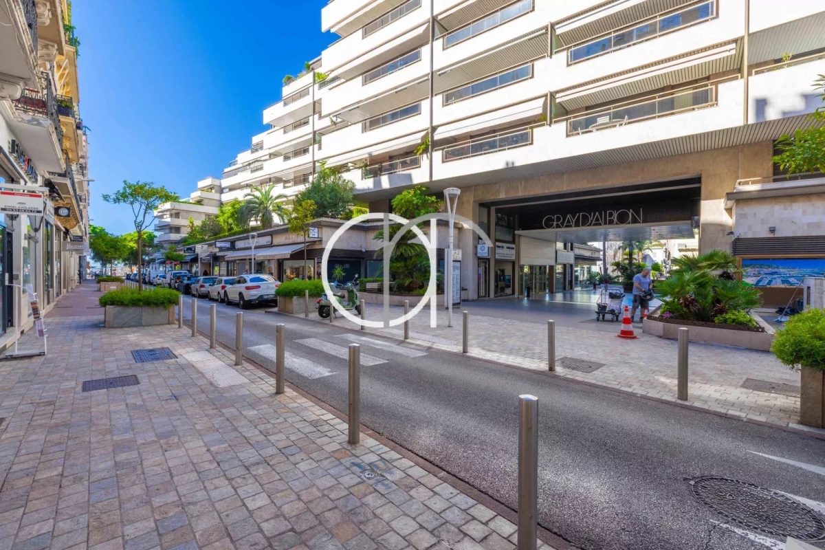 Appartement de luxe à vendre à Cannes, 619 000 €, Photo 1