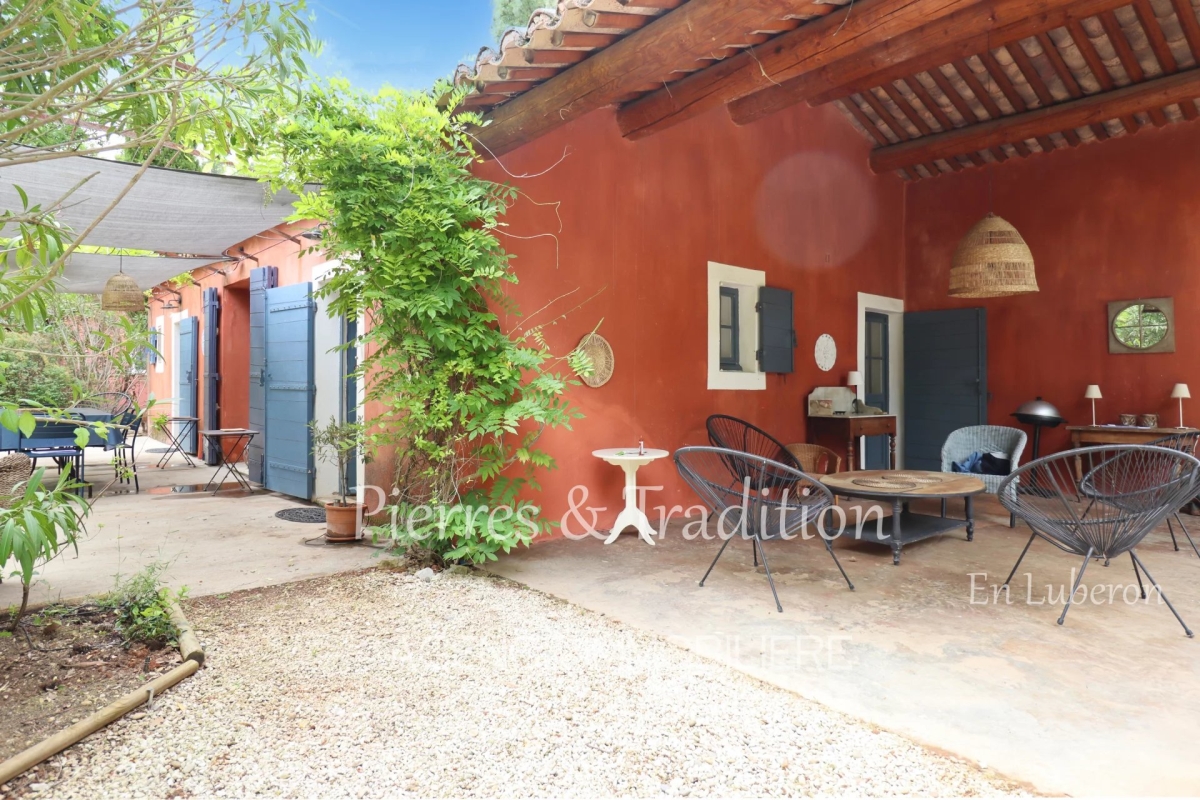 Maison de luxe à vendre à Roussillon, 1 250 000 €, Photo 2