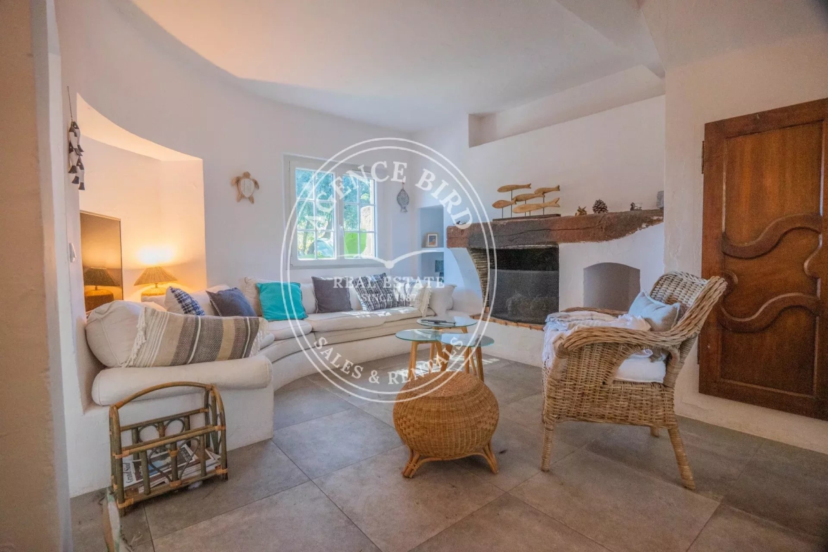 Luxury House for sale in Grimaud, 930 000 €, Photo 4