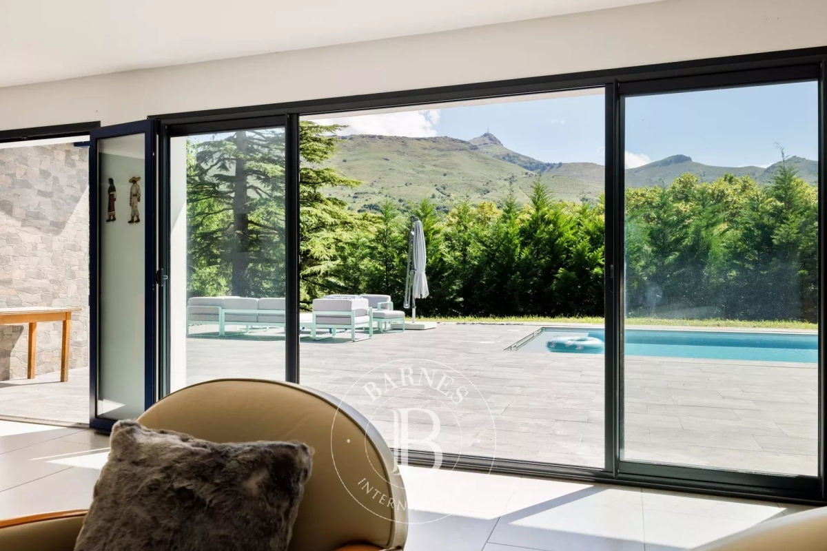 Luxury House for sale in Ascain, 1 980 000 €, Photo 4