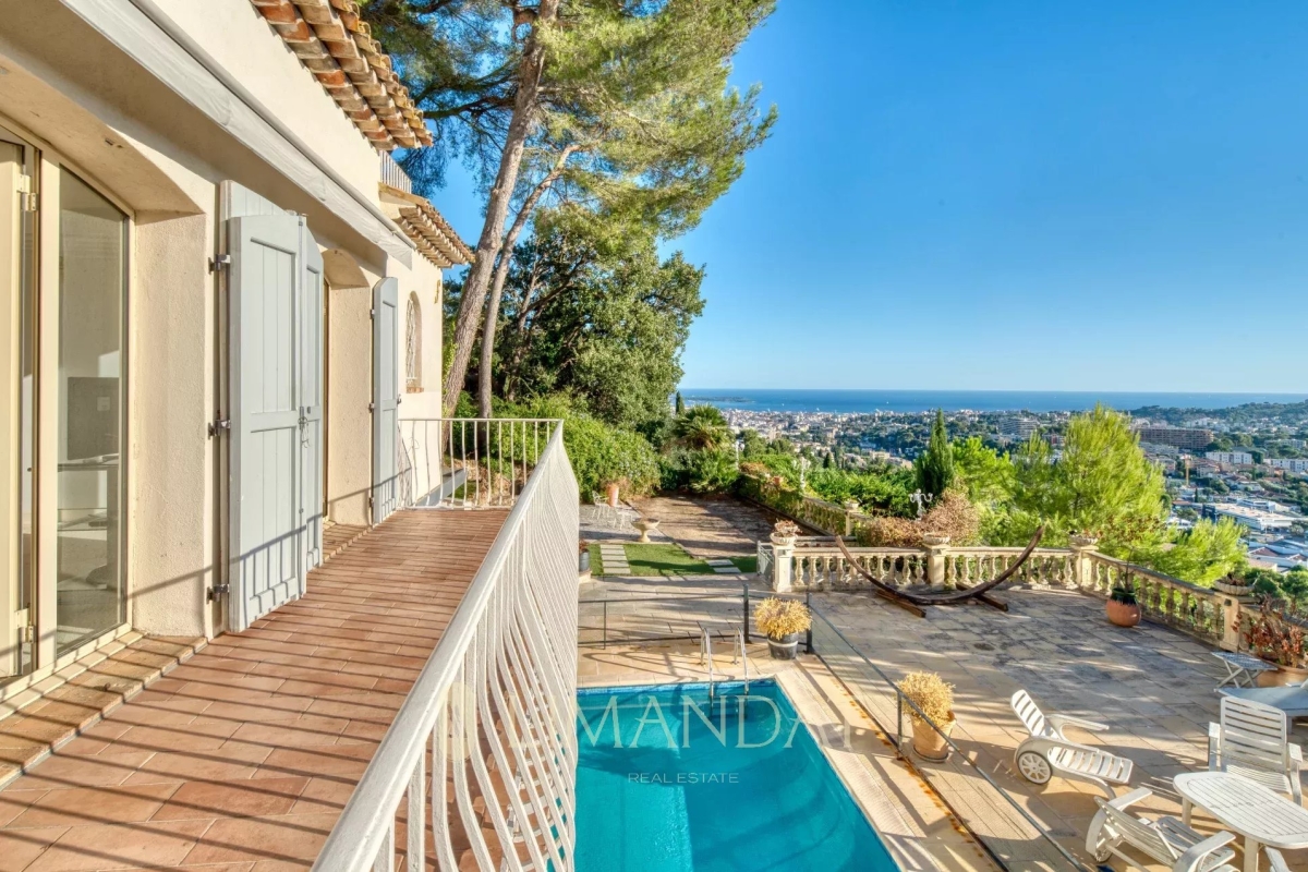 Luxury House for sale in Mougins, 1 380 000 €, Photo 4