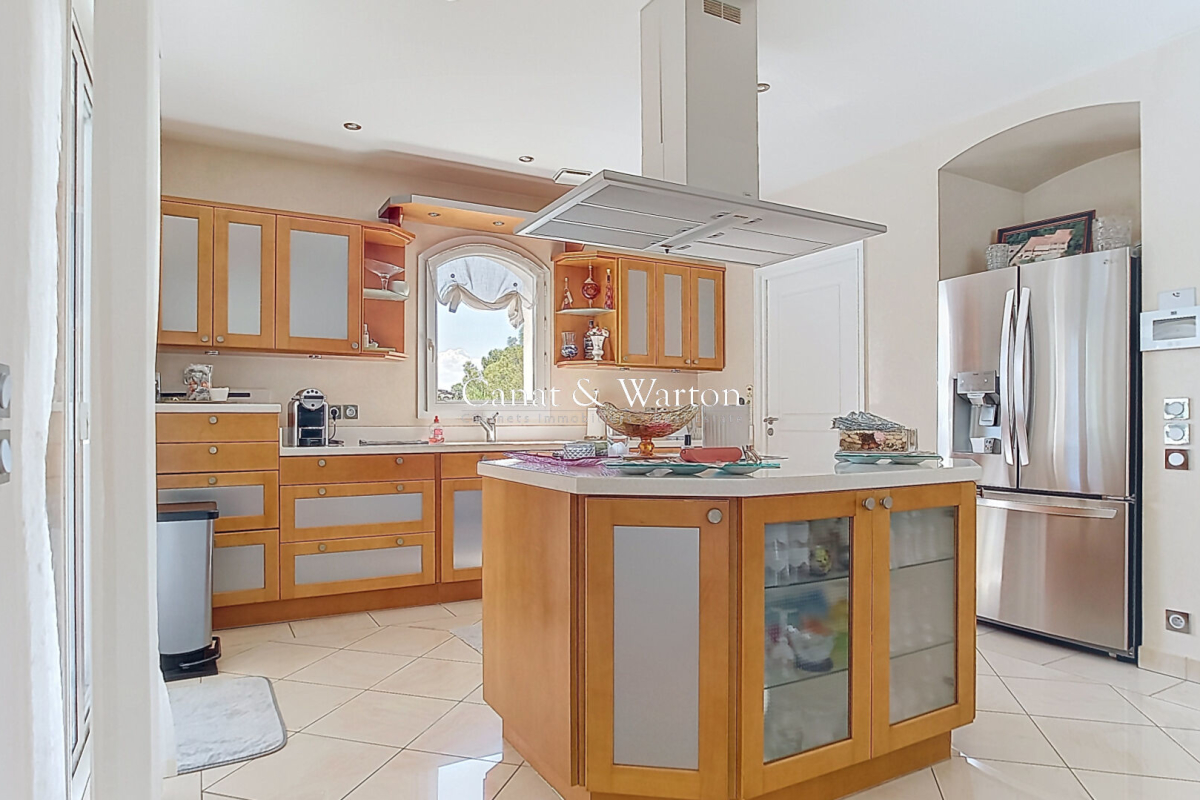 Maison de luxe à vendre à Saint-Raphaël, 1 580 000 €, Photo 6