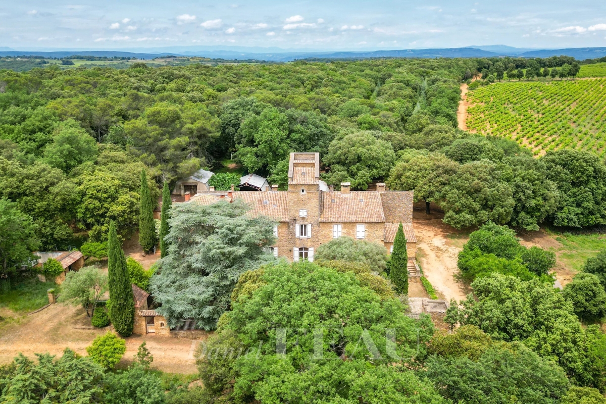 Luxury House for sale in Uzès, 2 200 000 €, Photo 1