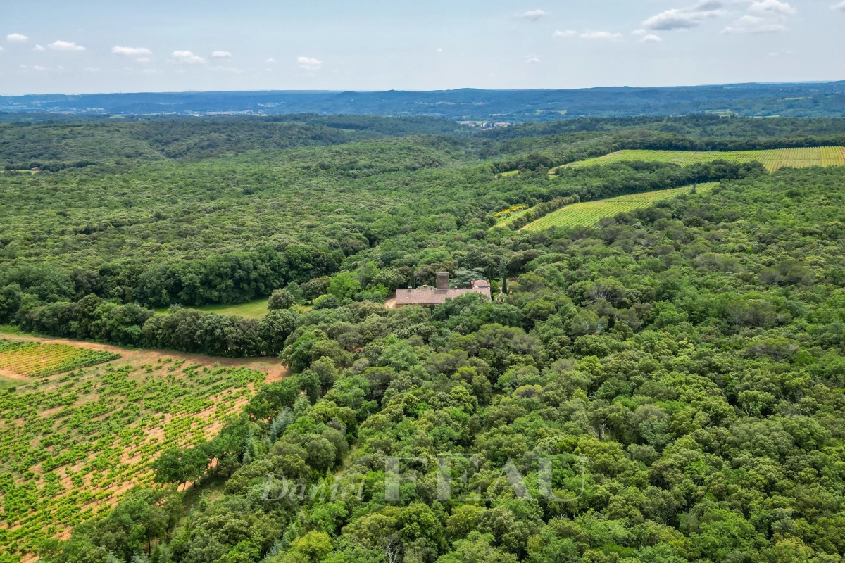 Luxury House for sale in Sabran, 2 200 000 €, Photo 2