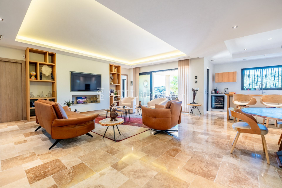 Maison de luxe à vendre à Sainte-Maxime, 1 450 000 €, Photo 4