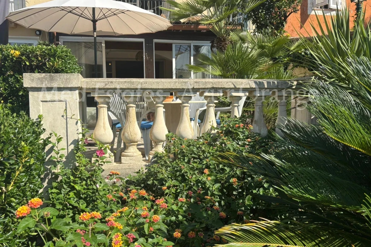 Luxury Apartment for sale in Port Grimaud, 798 000 €, Photo 2