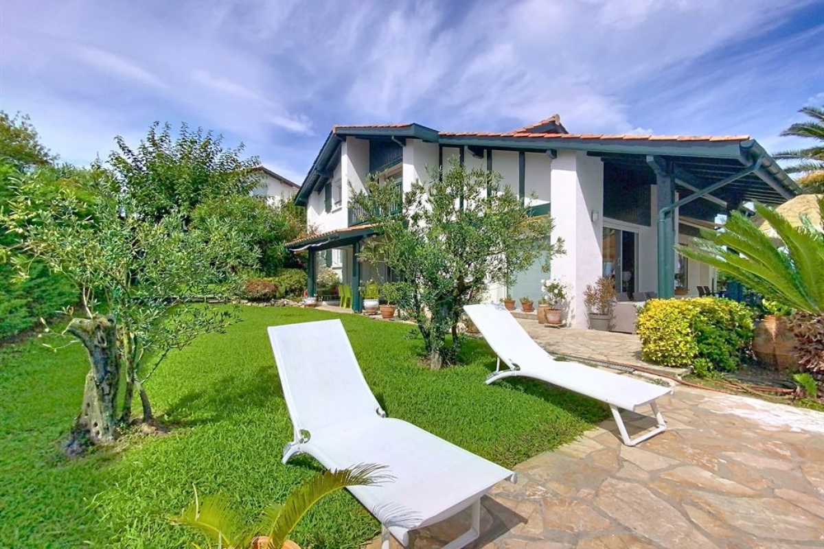 Maison de luxe à vendre à Saint-Jean-de-Luz, 1 795 000 €, Photo 3