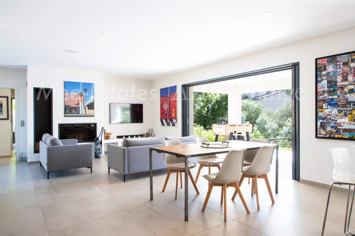 Maison de luxe à vendre à Grimaud, 1 765 000 €, Photo 3