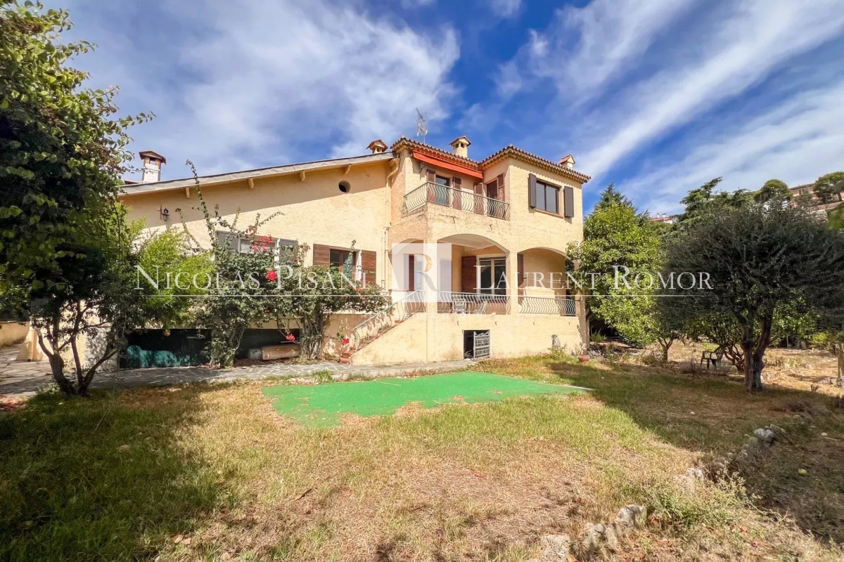 Maison de luxe à vendre à Villefranche-sur-Mer, 1 890 000 €, Photo 1