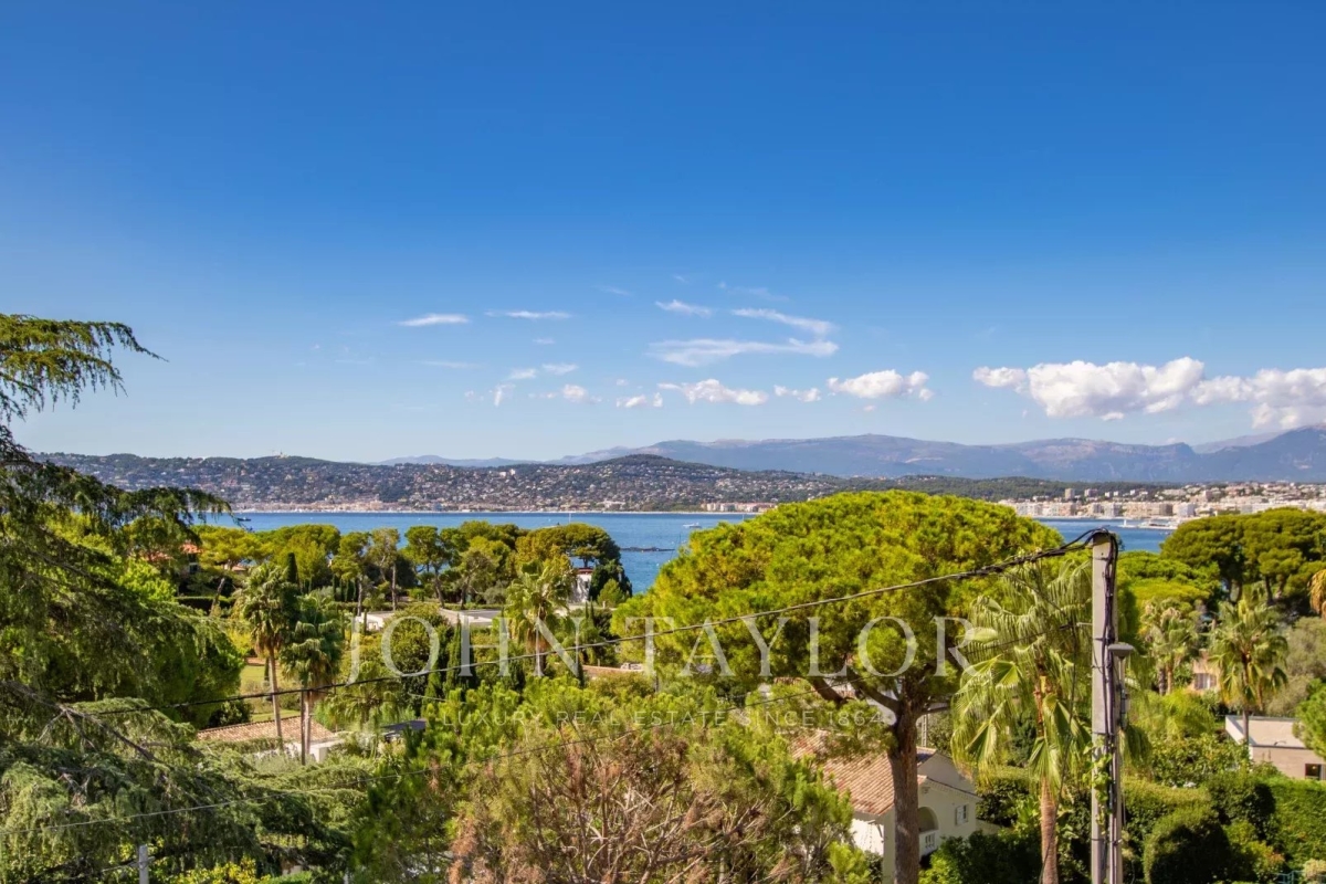 Luxury House for sale in Cap d'Antibes, 6 500 000 €, Photo 2