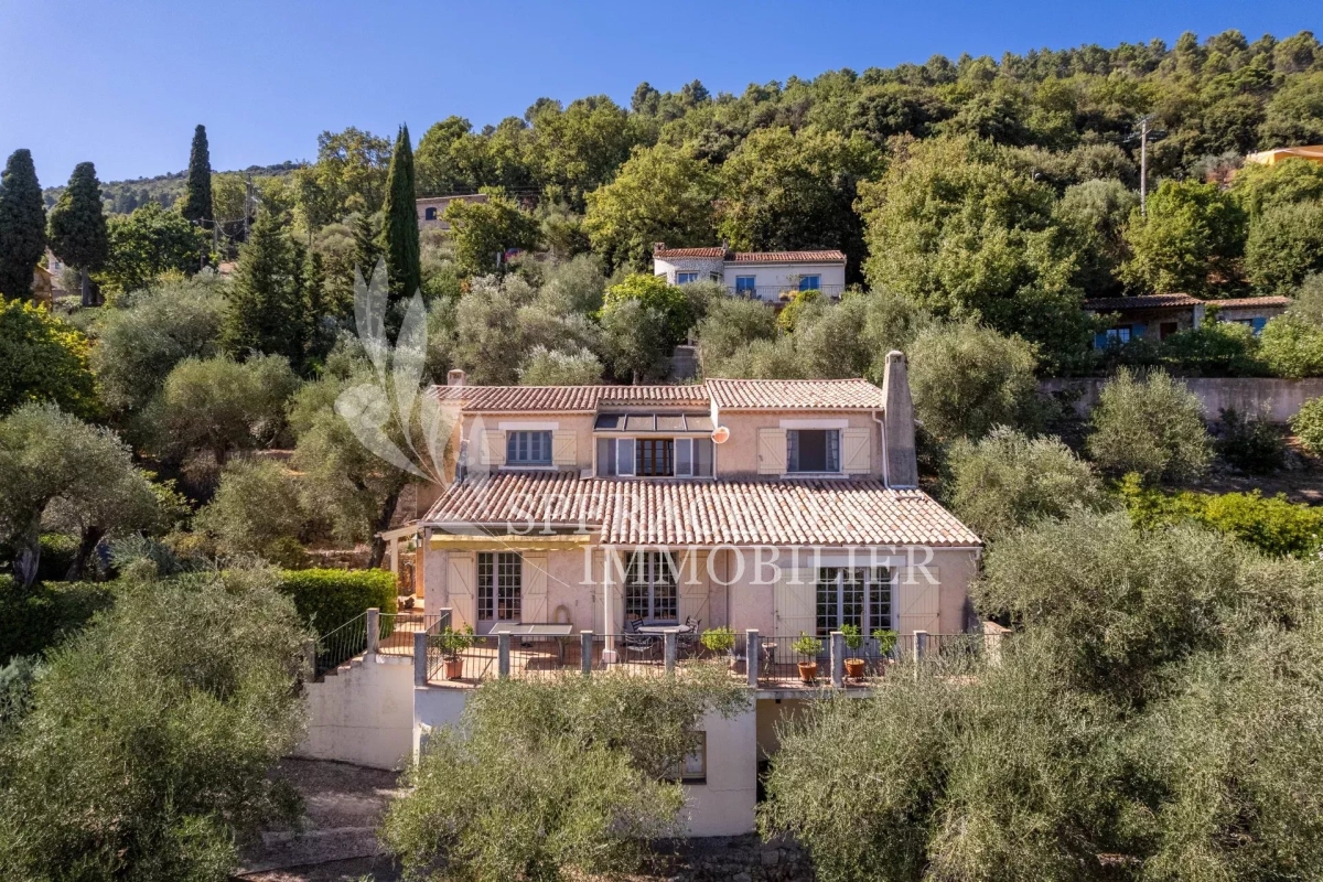 Maison de luxe à vendre à Spéracèdes, 670 000 €, Photo 2