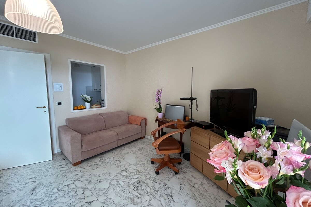 Luxury Apartment for sale in Monaco, 1 950 000 €, Photo 4