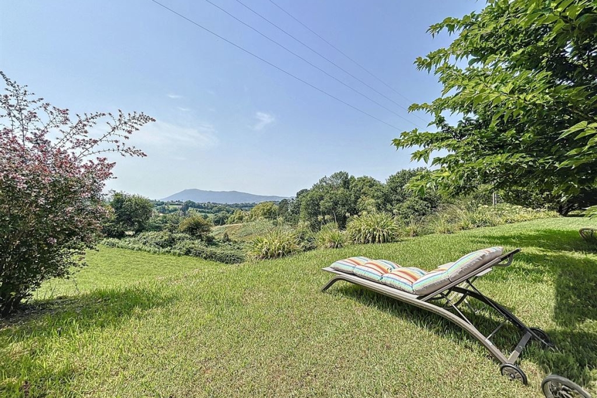 Maison de luxe à vendre à Urrugne, 892 500 €, Photo 1