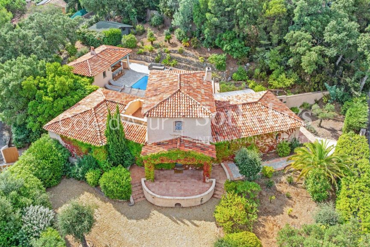 Luxury House for sale in La Croix-Valmer, 1 900 000 €, Photo 4