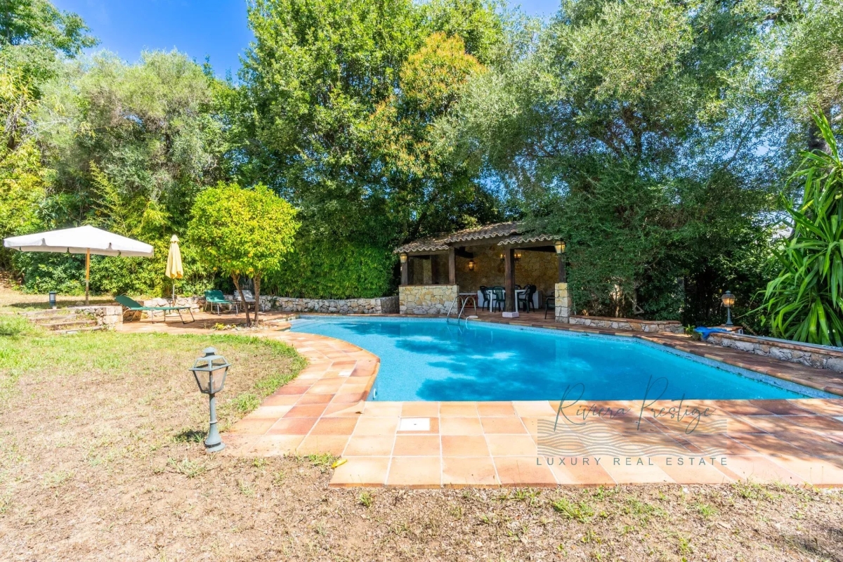 Maison de luxe à vendre à Antibes, 850 000 €, Photo 3